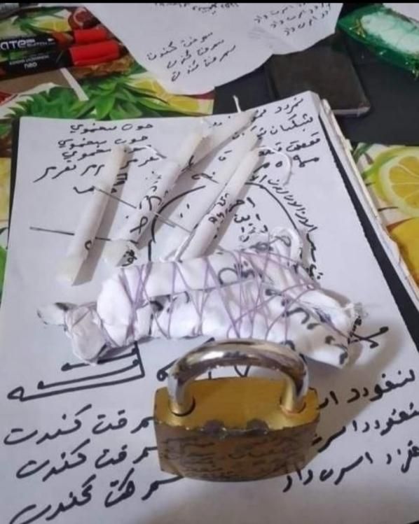 سر کتاب واقعی و تضمینی|کتاب و مجله تاریخی|مشهد, احمدآباد|دیوار