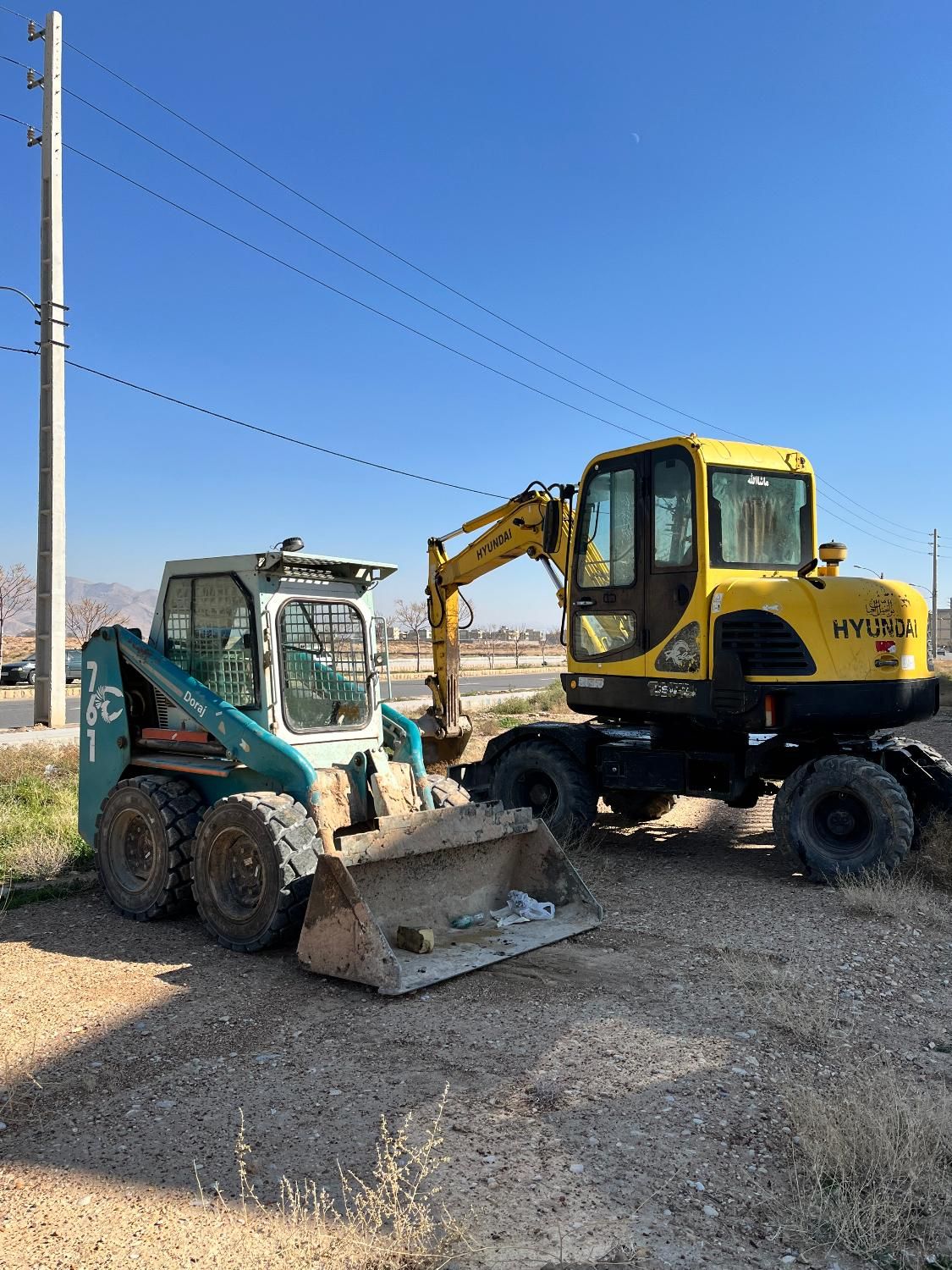 مینی بیل مکانیکی بابکت مینی لودرکمپرسی حمل نخاله|خدمات حمل و نقل|شیراز, نصر|دیوار