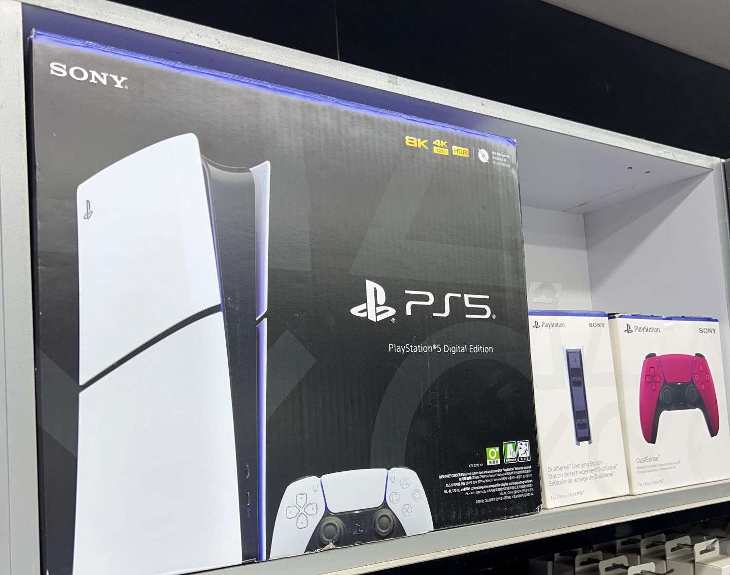 ps5 slim در حد آک|کنسول، بازی ویدئویی و آنلاین|قم, عمار یاسر|دیوار