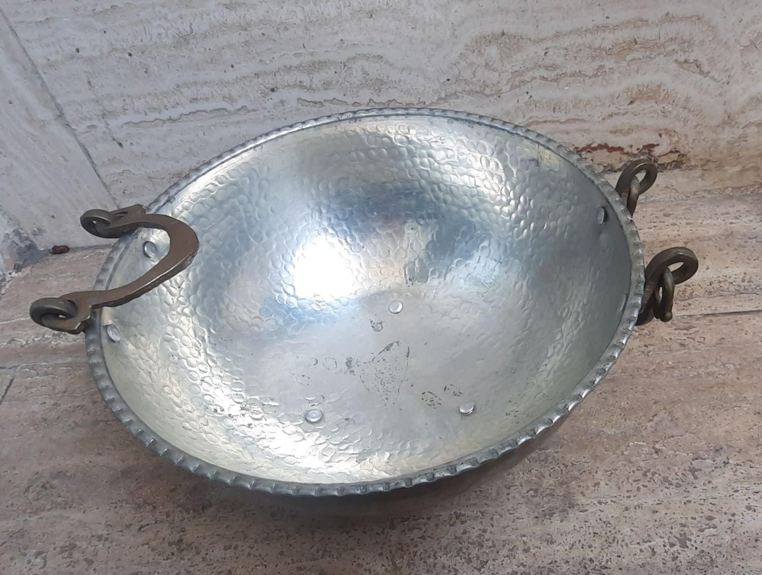 کاسه میوه خوری مسی|کلکسیون اشیاء عتیقه|اندیشه, اندیشه فاز ۱|دیوار