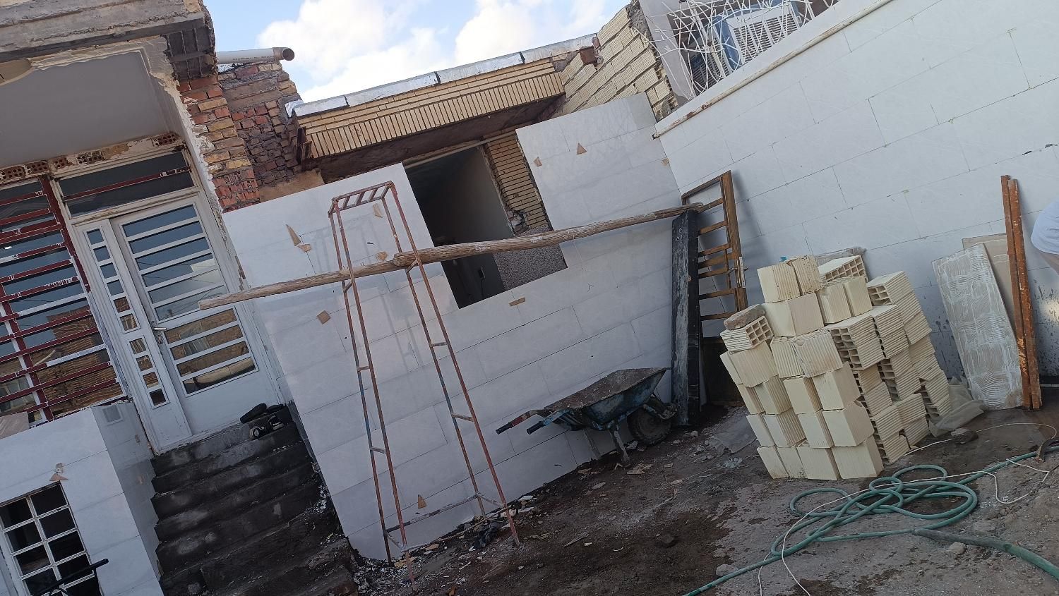 انجام کاری های بنای|خدمات پیشه و مهارت|رفسنجان, |دیوار