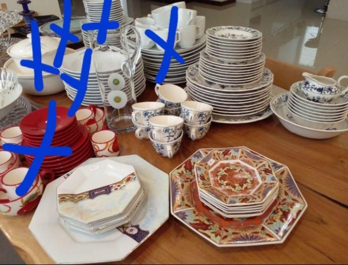 ظروف کمیاب نیکو ژاپن ۴۳ پارچه و سوگا ژاپن|ظروف سرو و پذیرایی|تهران, سعادت‌آباد|دیوار