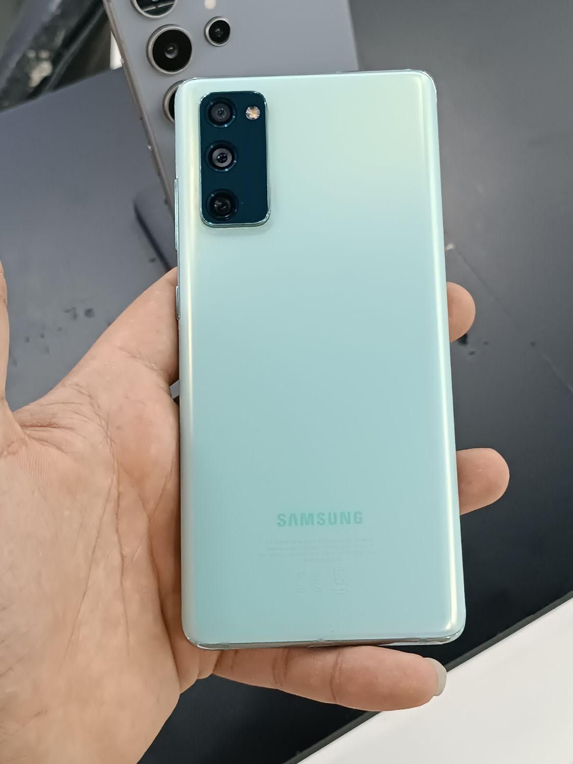 سامسونگ Galaxy S20 FE با حافظهٔ ۱۲۸ گیگابایت|موبایل|اصفهان, چرخاب|دیوار
