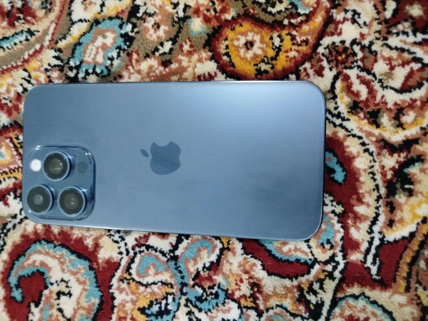 اپل iPhone 15 Pro با حافظهٔ ۵۱۲ گیگابایت|موبایل|ارومیه, |دیوار