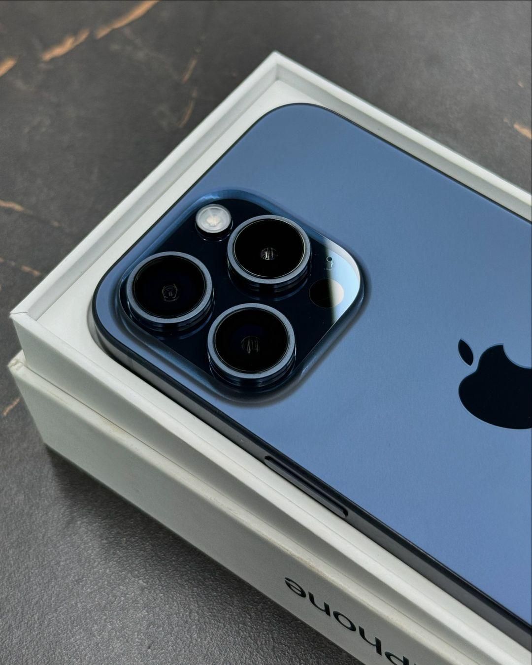 اپل iPhone 15 Pro ( بدنه تیتانیومی) گرید آ سوپرکپی|موبایل|یزد, |دیوار