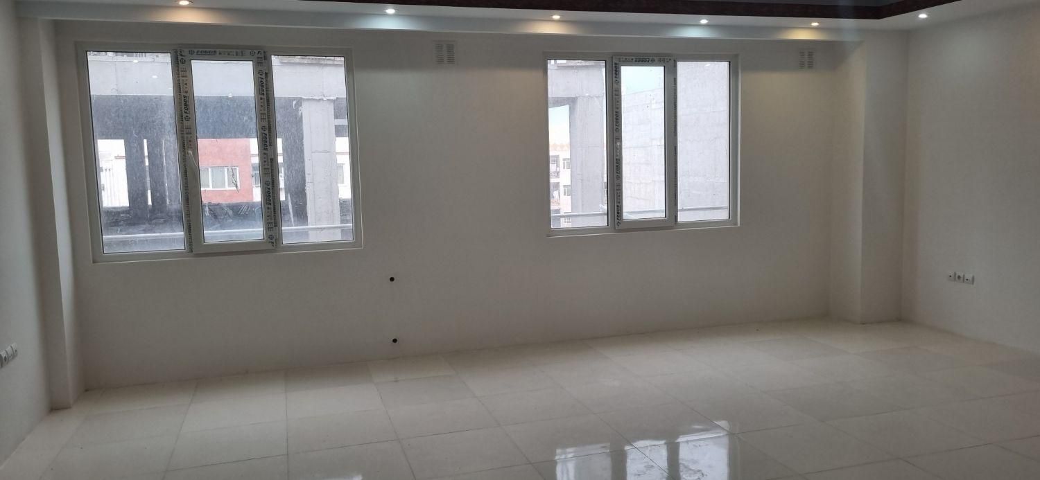 فروش آپارتمان ۱۰۰متری شهرک شاهد|فروش آپارتمان|شهریار, شهرک شاهد|دیوار