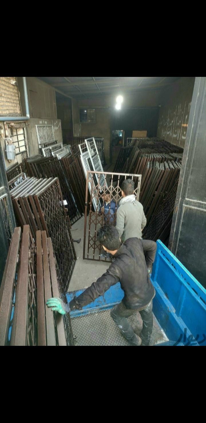 درب حفاظاکاردئونی /حفاظ اکاردیونی/حفاظ نرده|مصالح و تجهیزات ساختمان|کرج, گلشهر|دیوار