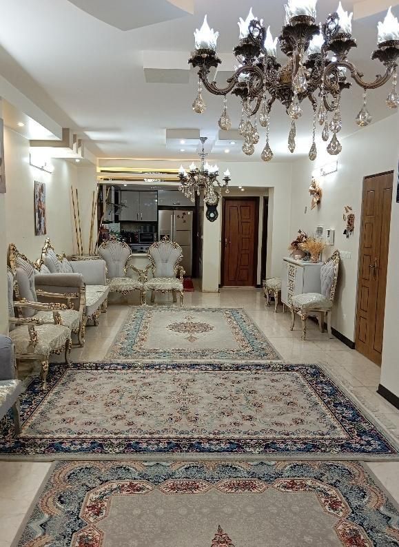 تک واحدی/بلوار ایمان غربی/سرمایه‌گذاری|فروش آپارتمان|اصفهان, برازنده|دیوار