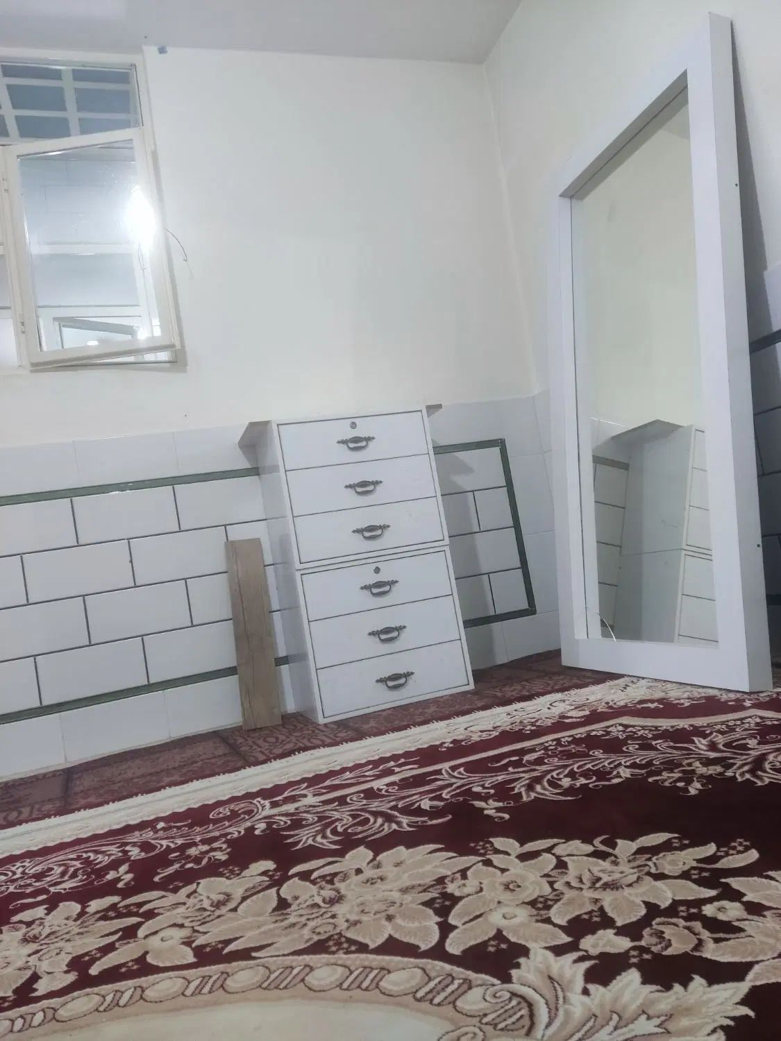 دوعددآینه بزرگ سالنی آرایشگری همراه بادوتاباکس|آرایشگاه و سالن‌های زیبایی|ازنا, |دیوار