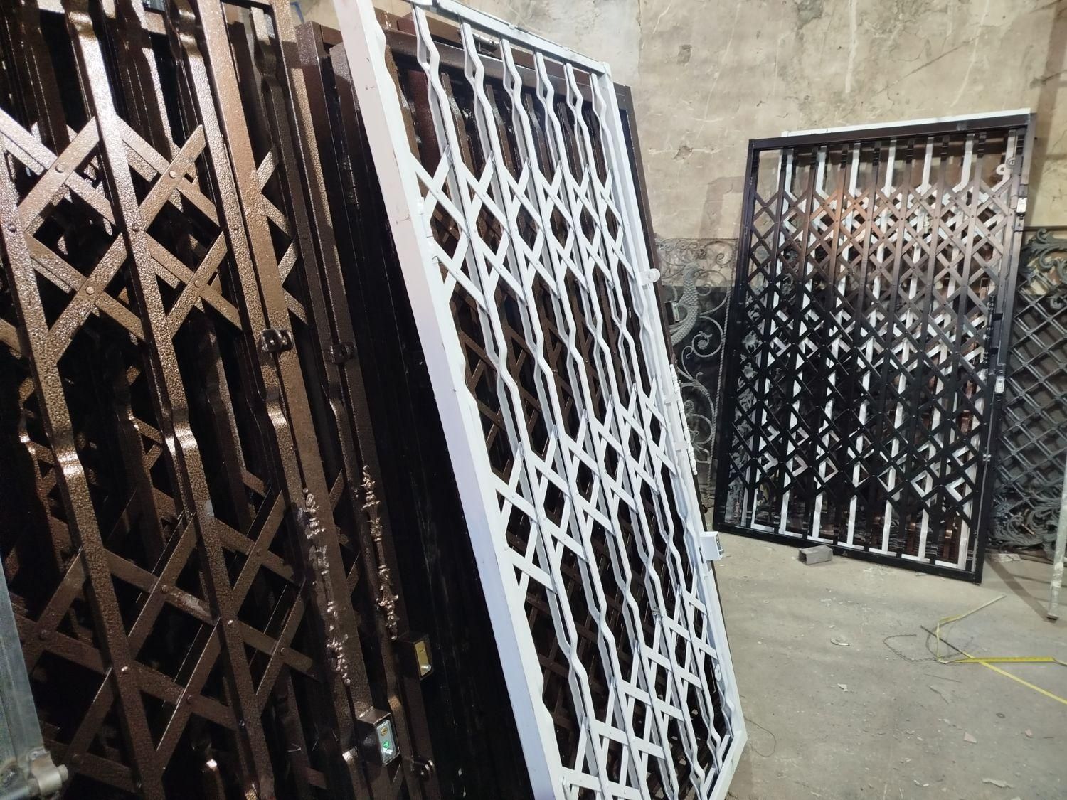 تولید حفاظ کشویی آکاردیونی بلبرینگ دار 32801935|مصالح و تجهیزات ساختمان|تبریز, |دیوار