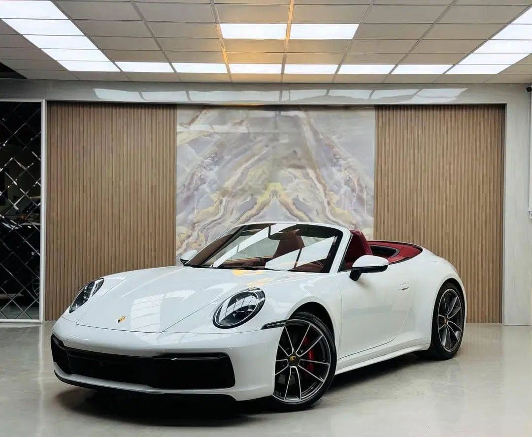 پورشه 911 CARRERA S گذرموقت 5 ساله|خودرو سواری و وانت|تهران, نیاوران|دیوار