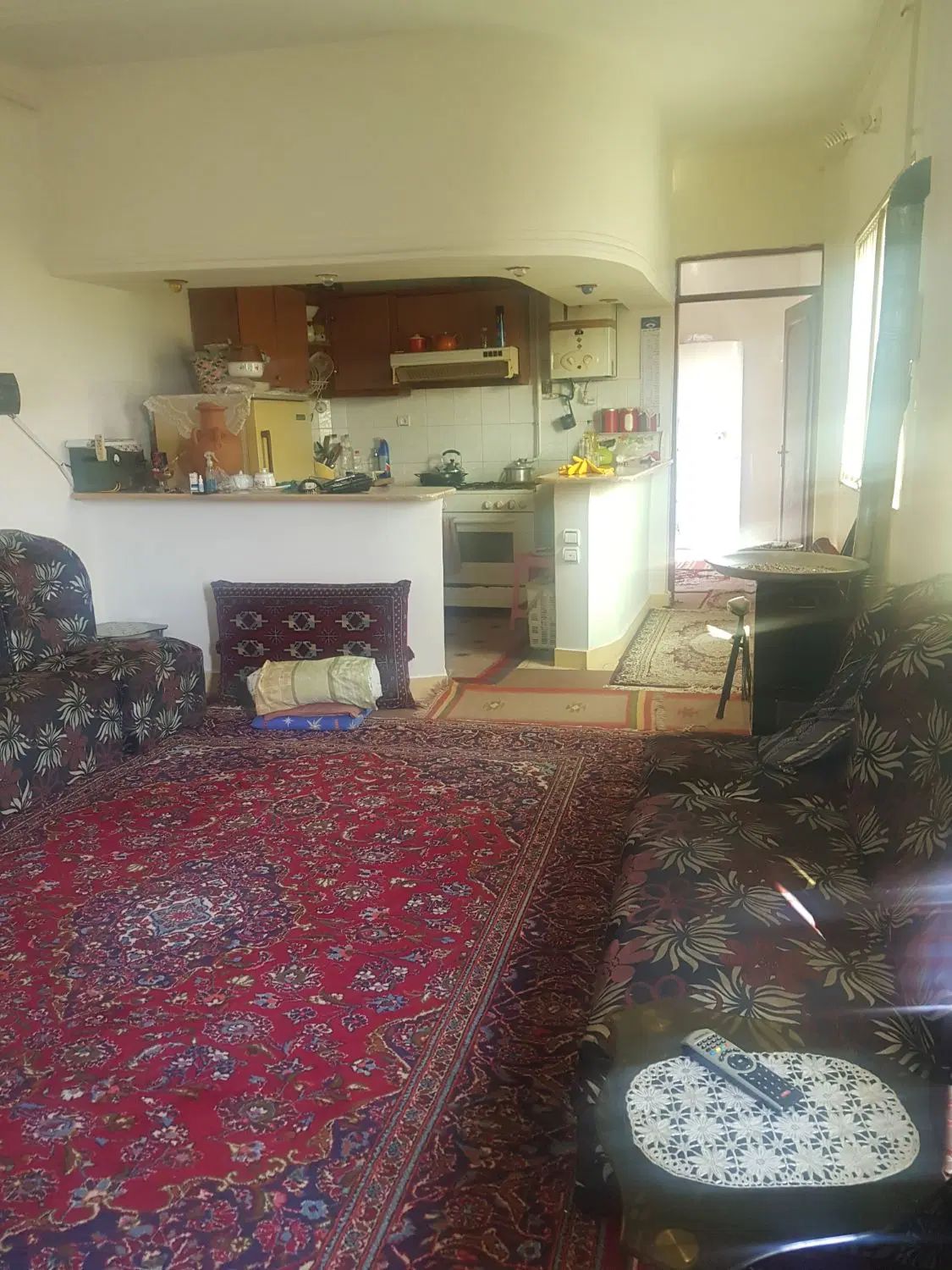 تکواحدی۴۸متری نورگیر/چند قدمی بازار/میدان انقلاب|فروش آپارتمان|لاهیجان, انقلاب|دیوار
