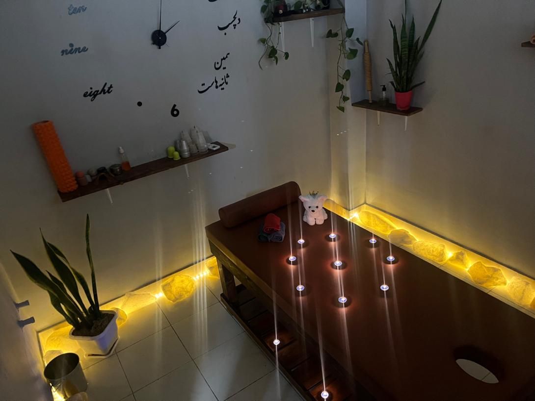 مرکز تخصصی خدمات و آموزش ماساژ|خدمات آرایشگری و زیبایی|اصفهان, گلزار|دیوار