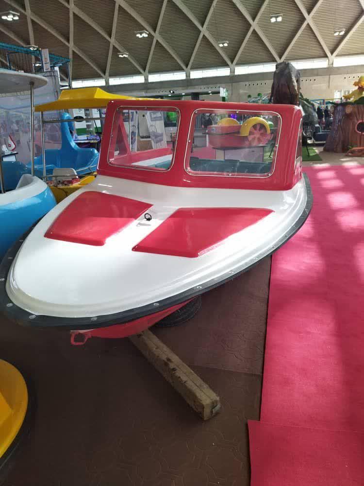 قایق فایبر گلاس پارویی پدالی موتوری|قایق و سایر وسایل نقلیه|نوشهر, |دیوار