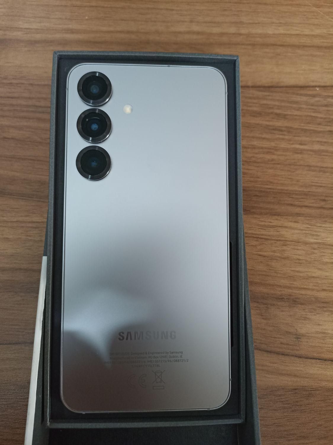 سامسونگ galaxy s25 با حافظهٔ ۲۵۶ گیگابایت|موبایل|تهران, شیخ هادی|دیوار
