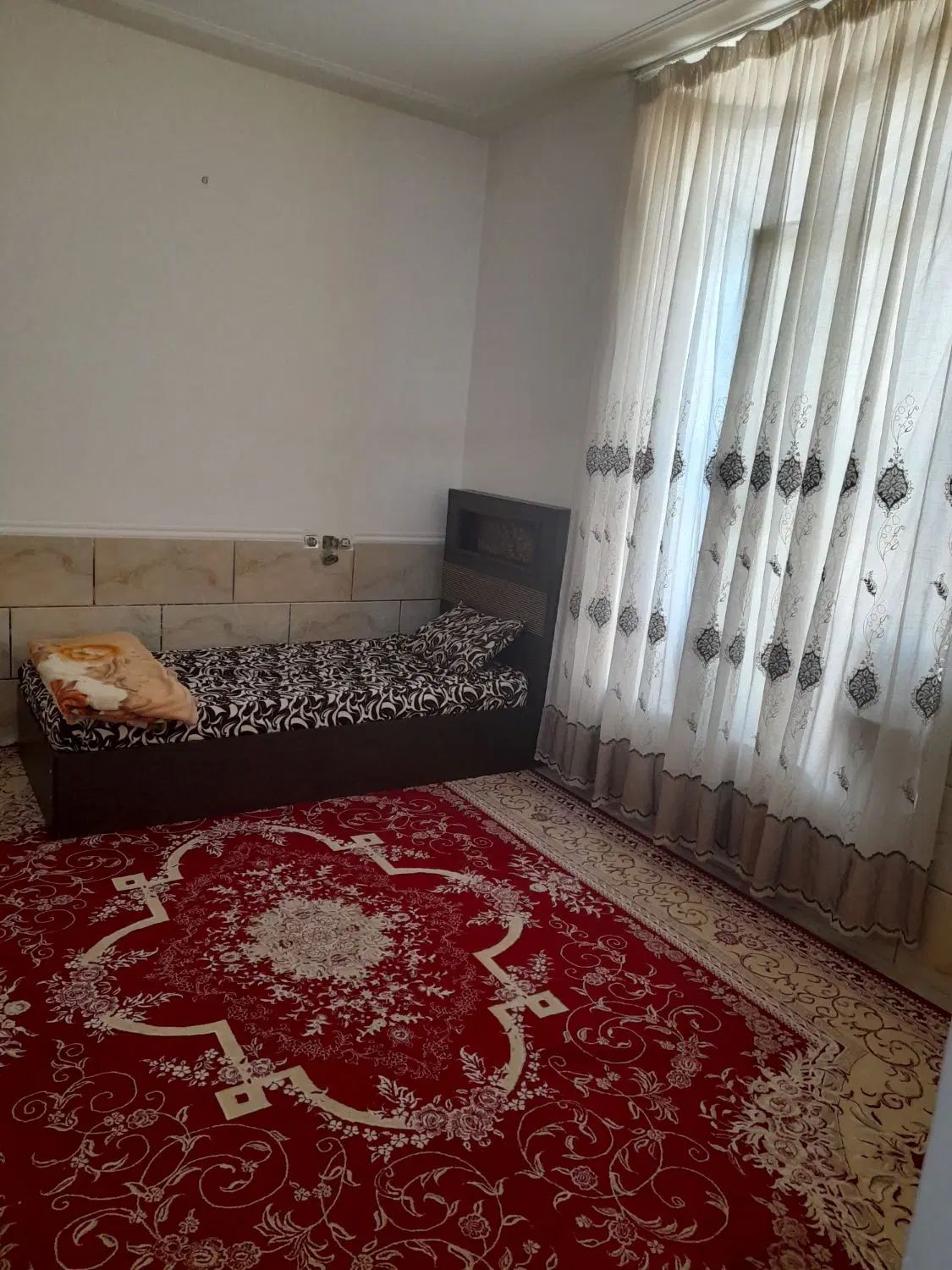 منزل ۳ خواب ویلایی واقع در روستای علی آباد قره باغ|اجارهٔ خانه و ویلا|شیراز, علی آباد|دیوار