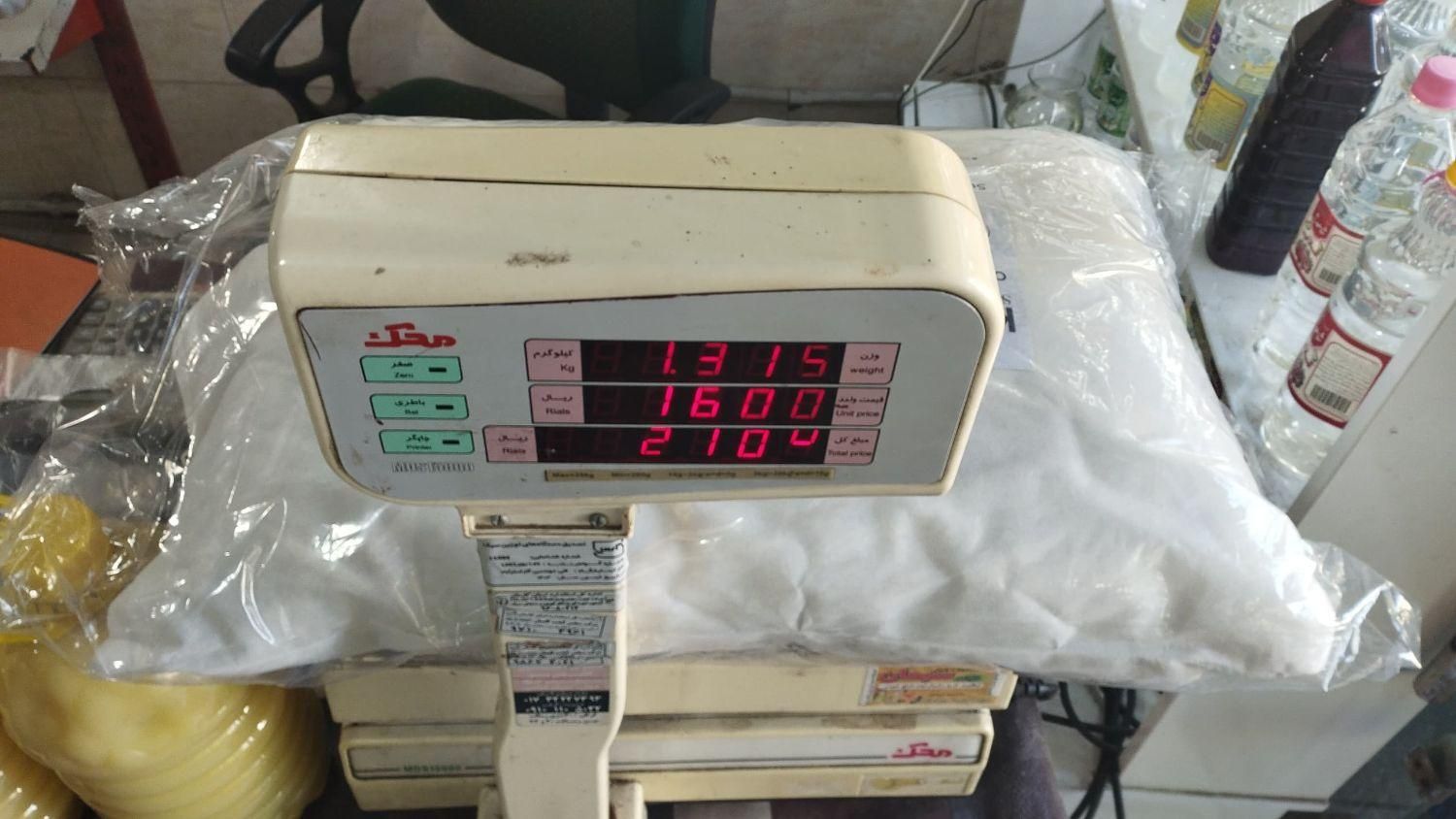 بالشت الیاف سفید فقط ۱۶۸ هزار تومن|رختخواب، بالش، پتو|گرگان, |دیوار