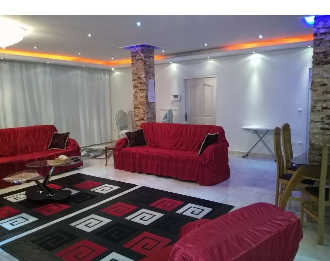 اجاره آپارتمان تمیز و امن|اجارهٔ کوتاه‌مدت آپارتمان و سوئیت|تهران, فلسطین (میدان انقلاب)|دیوار