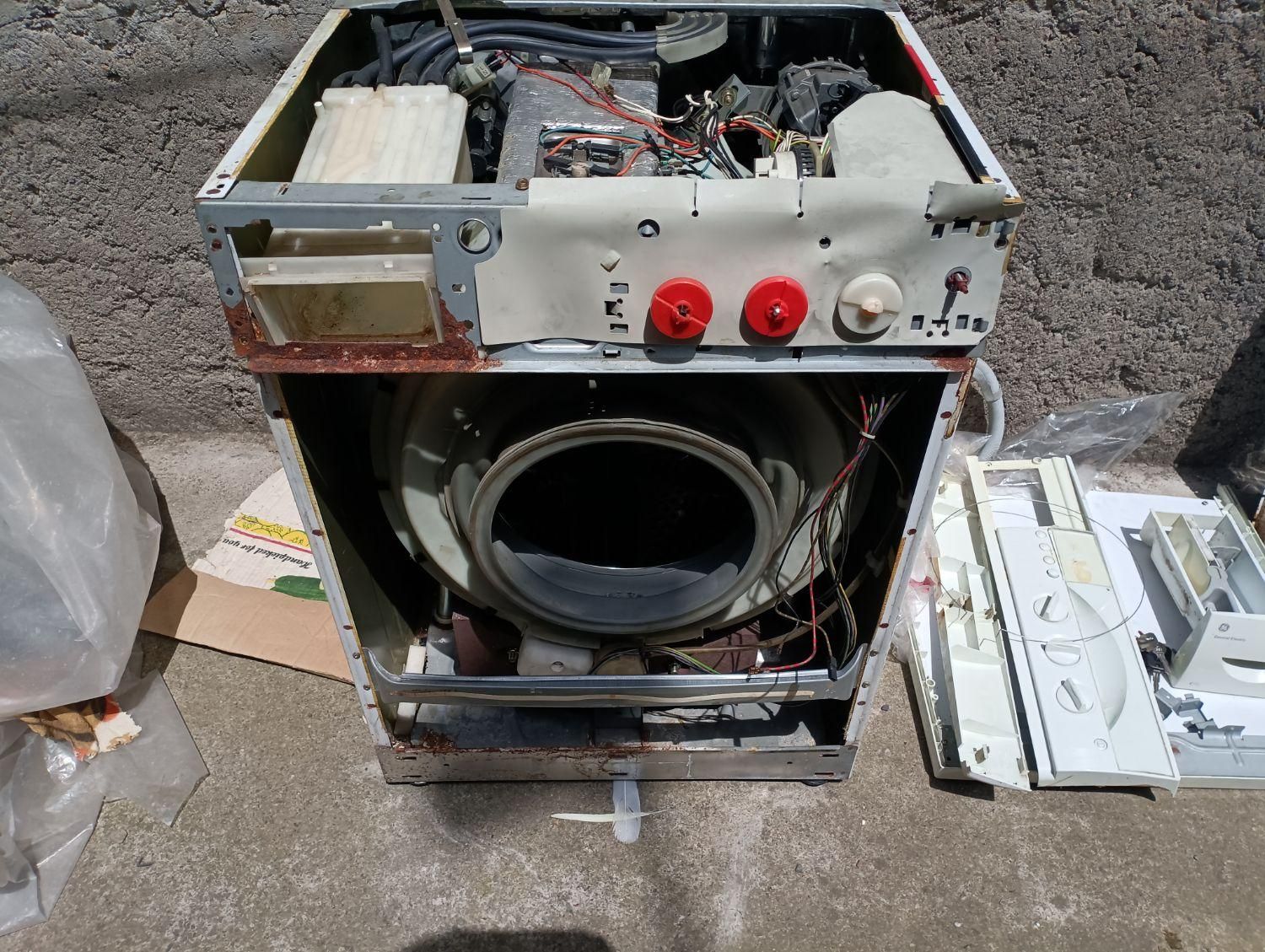 تعمیرات تخصصی لباسشویی یخچال فریزر و ساید|خدمات پیشه و مهارت|رشت, پیرکلاچای|دیوار