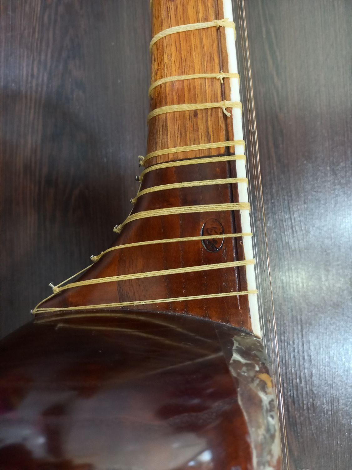 تار|سازهای سنتی|بهبهان, |دیوار