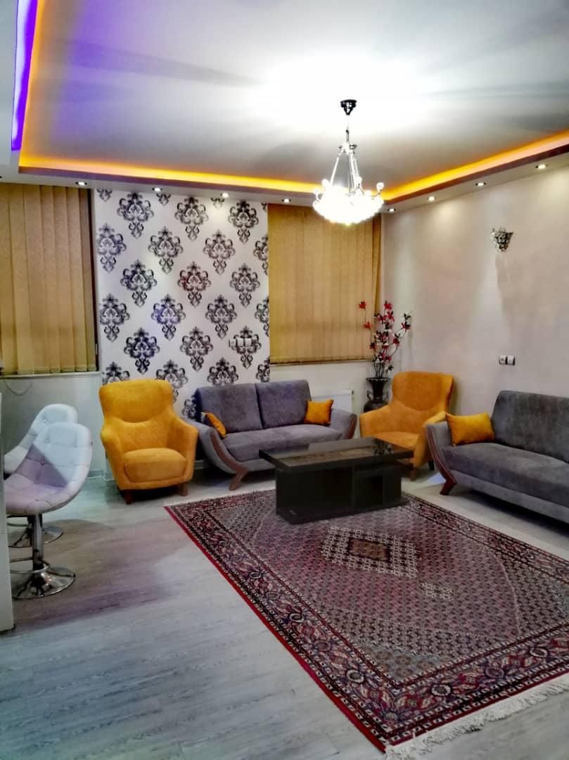 آپارتمان مبله شیک و|اجارهٔ کوتاه‌مدت آپارتمان و سوئیت|شیراز, قدوسی غربی|دیوار