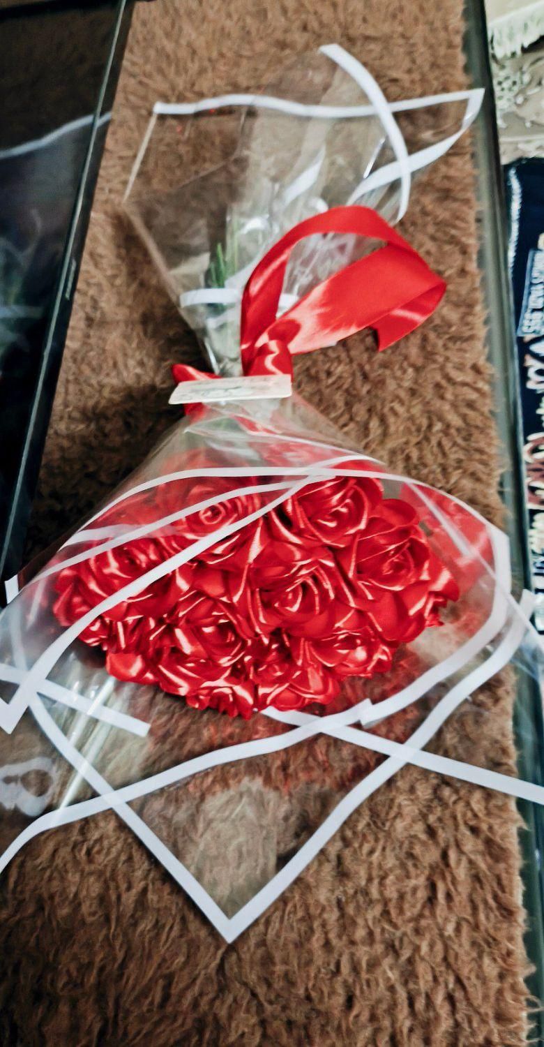 دسته گل رز ربانی|گل مصنوعی|زاهدان, |دیوار