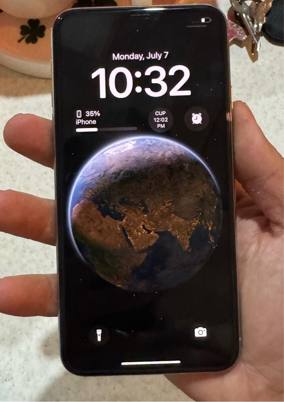 اپل iPhone 11 Pro Max با حافظهٔ ۲۵۶ تمییز|موبایل|تهران, پاسداران|دیوار
