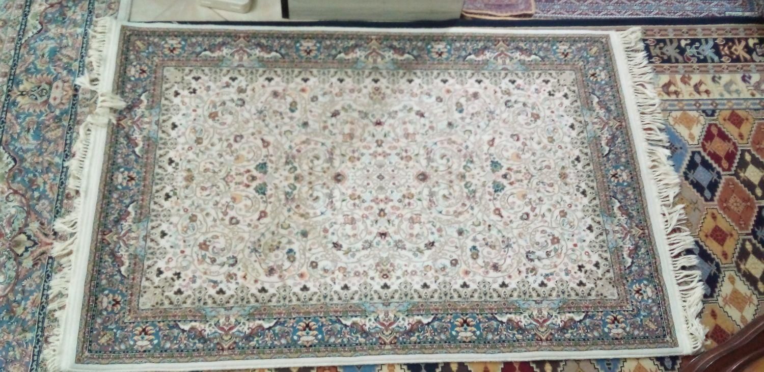 قالیچه سالم و نو|فرش|تهران, شهمیرزادی|دیوار