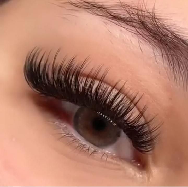 اولین مرکز تخصصی مژه کاشت ابرو با ماندگاری ۲ ماه|خدمات آرایشگری و زیبایی|رشت, توشیبا|دیوار
