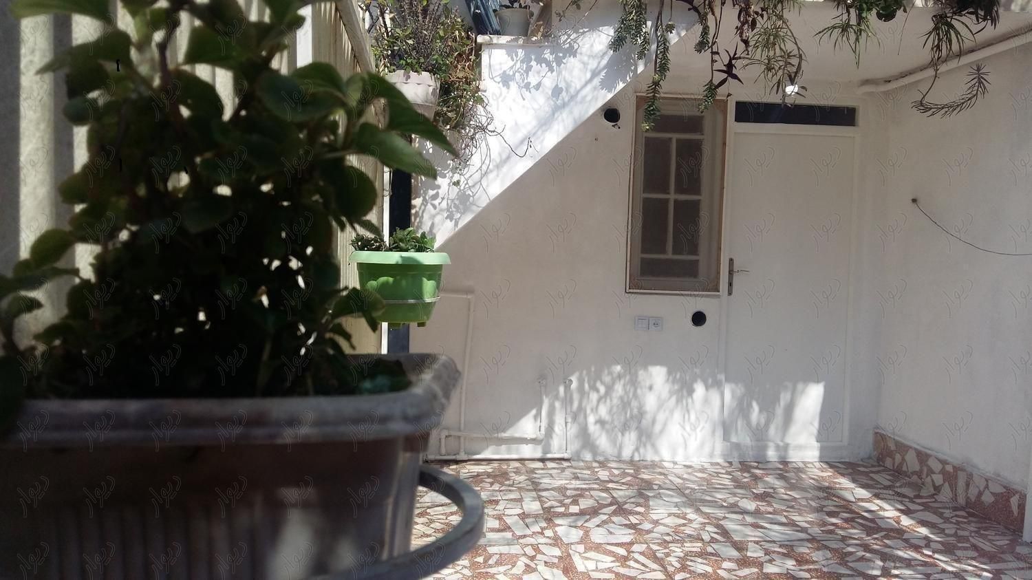 سوییت مستقل دربست با پارکینگ|اجارهٔ کوتاه‌مدت آپارتمان و سوئیت|رشت, عینک|دیوار