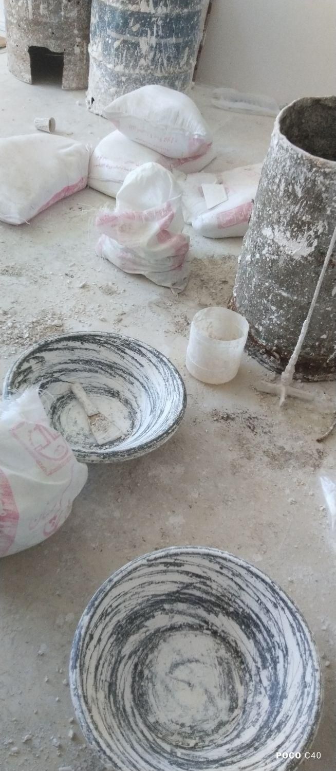 گچکاری گچ کاری لکه گیری روزمزدمتری کاشیکاری بنایی|خدمات پیشه و مهارت|مشهد, شهید مطهری|دیوار