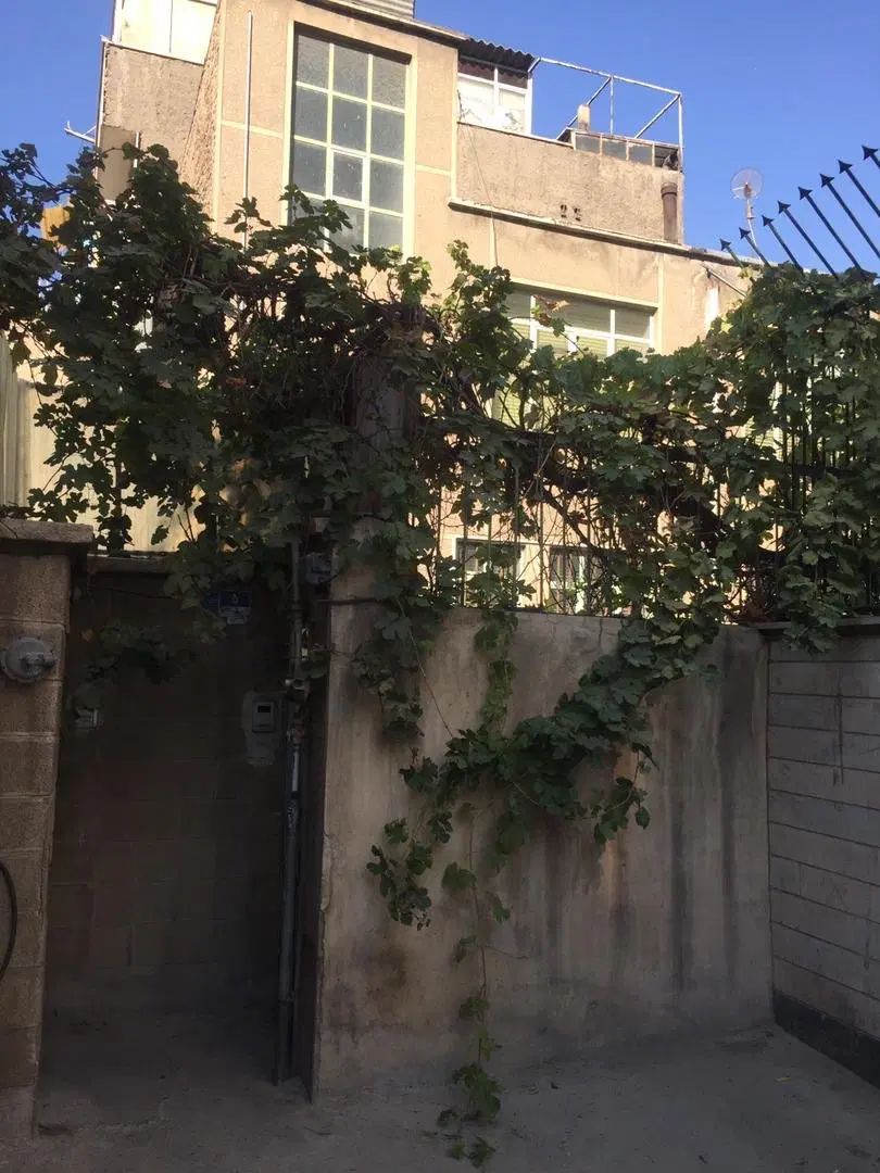 اجاره ملک دربست|اجارهٔ خانه و ویلا|تهران, راه آهن|دیوار