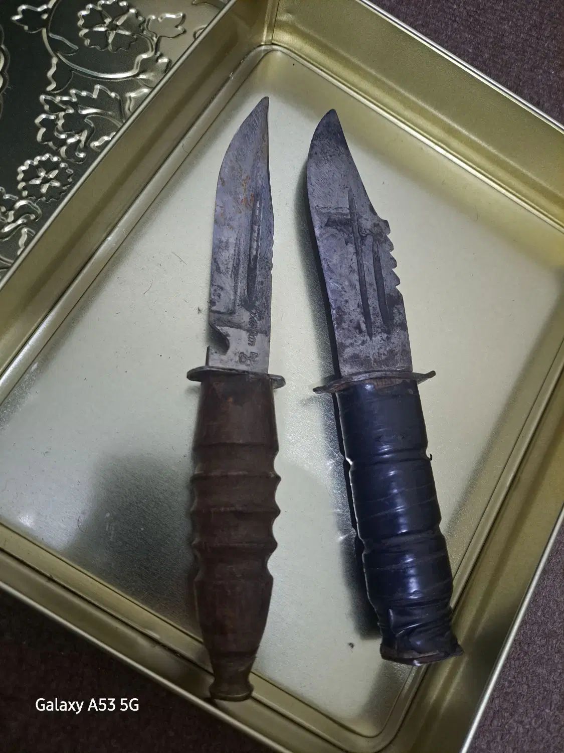دو عدد چاقو مسافرتی و کمپینگ حتی معاوضه با چادر|کوهنوردی و کمپینگ|تهران, جنت‌آباد جنوبی|دیوار