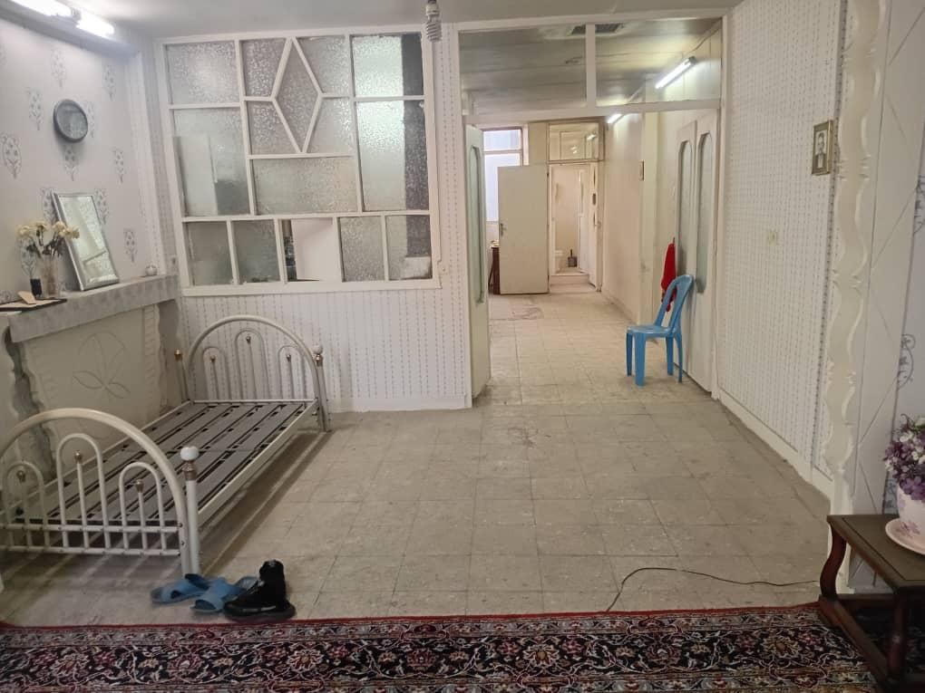۶۰ متر مسکونی با ۱۸ متر مغازه|فروش آپارتمان|تهران, مینابی|دیوار