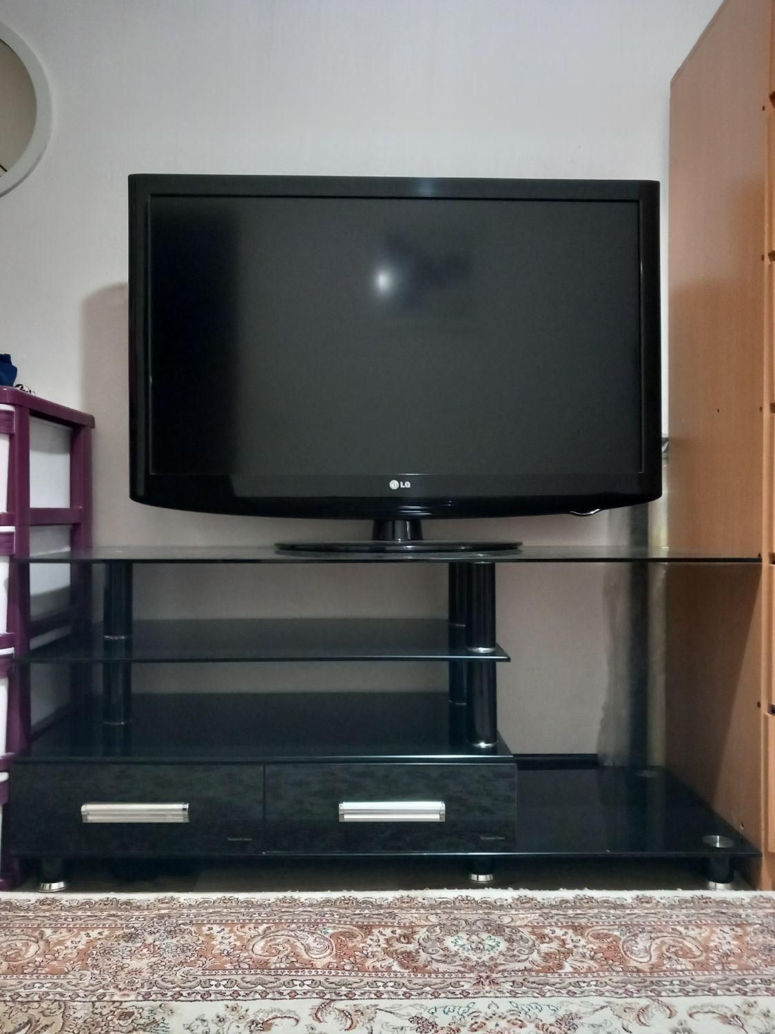 تلویزیون|تلویزیون و پروژکتور|فردیس, منظریه|دیوار