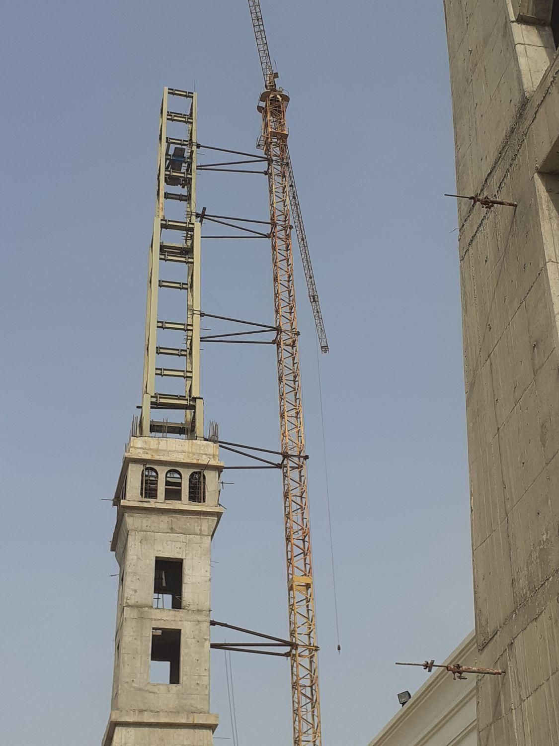 خرید،فروش جرثقیل تاور کرین،اینورتر،ریموت تاورکرین|ماشین‌آلات صنعتی|اصفهان, باغ زیار|دیوار