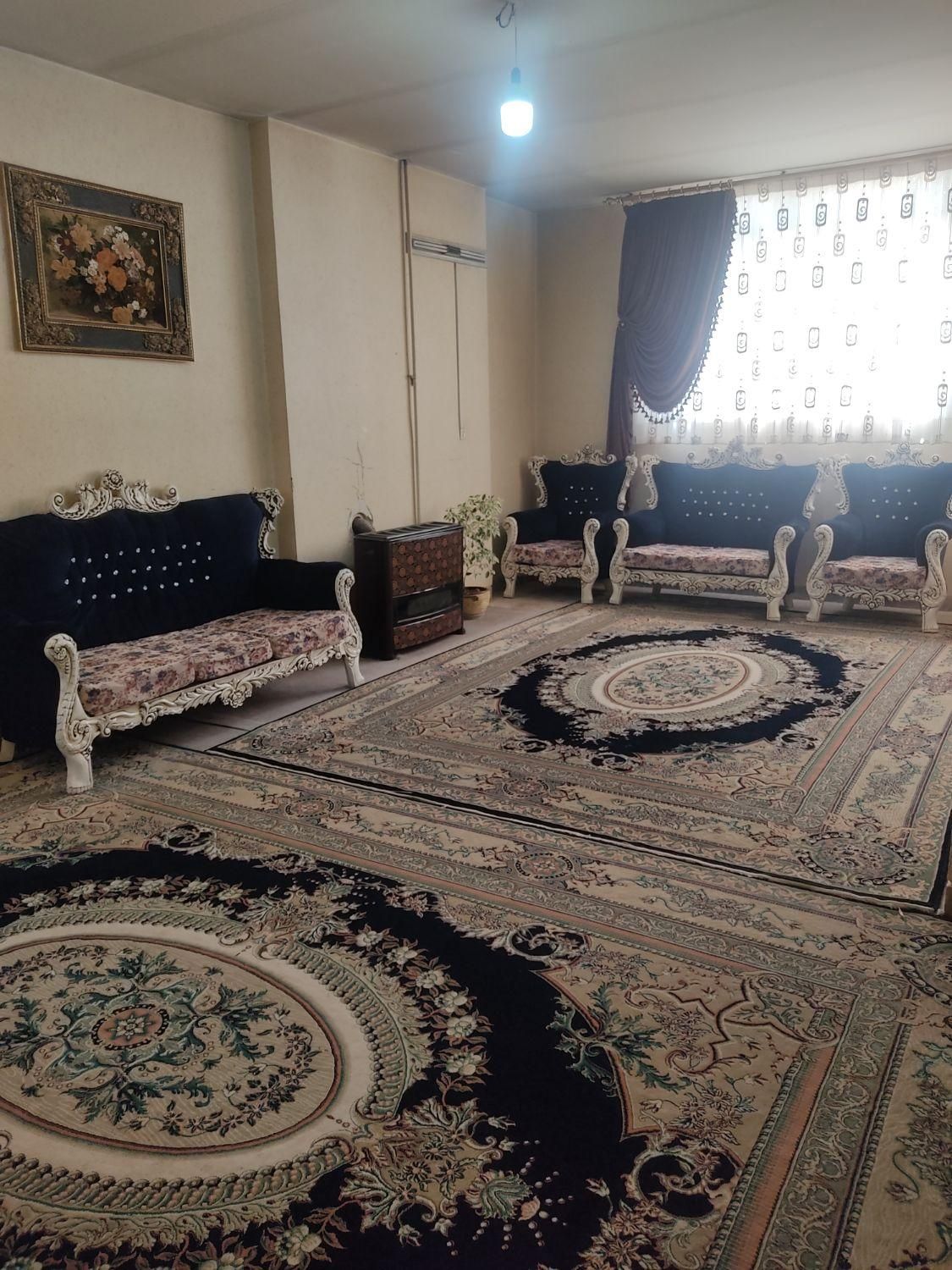 آپارتمان روزانه هفتگی ماهانه|اجارهٔ کوتاه‌مدت آپارتمان و سوئیت|اصفهان, هفتون|دیوار