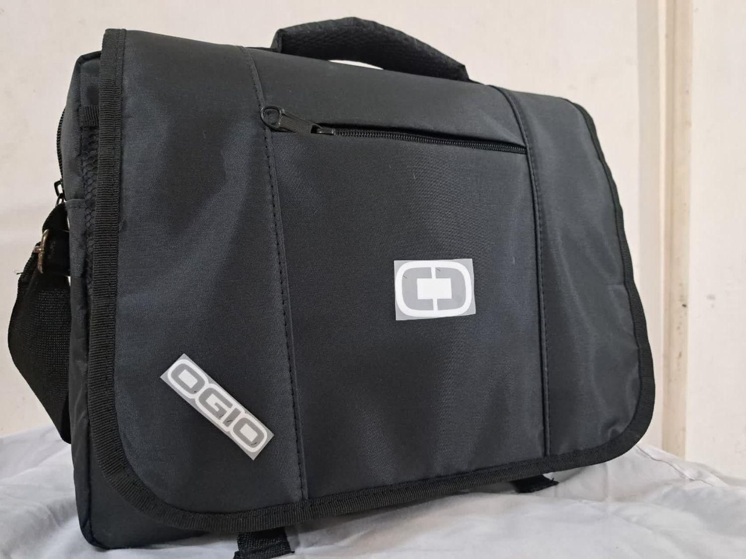 ازتولیدبه فروش عمده|کیف، کفش، کمربند|قم, نیروگاه|دیوار