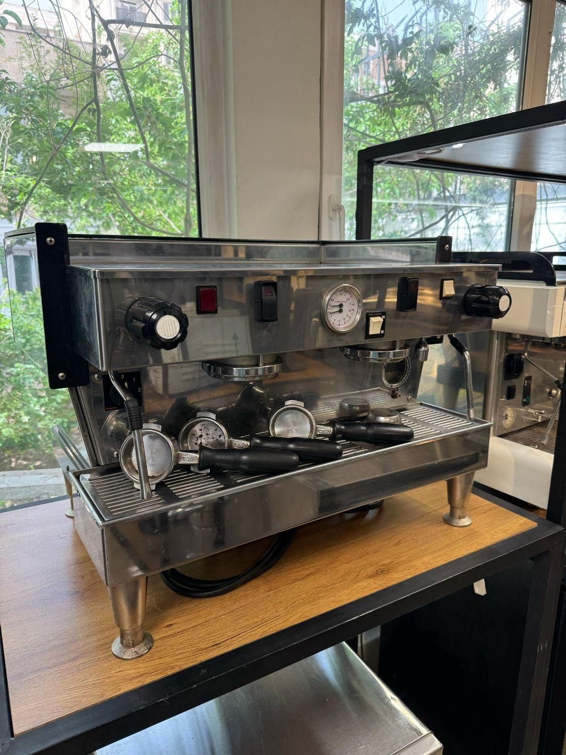 دستگاه اسپرسو ساز دو گروپ لامارزاکو لینئا|کافیشاپ و رستوران|تهران, باغ فیض|دیوار