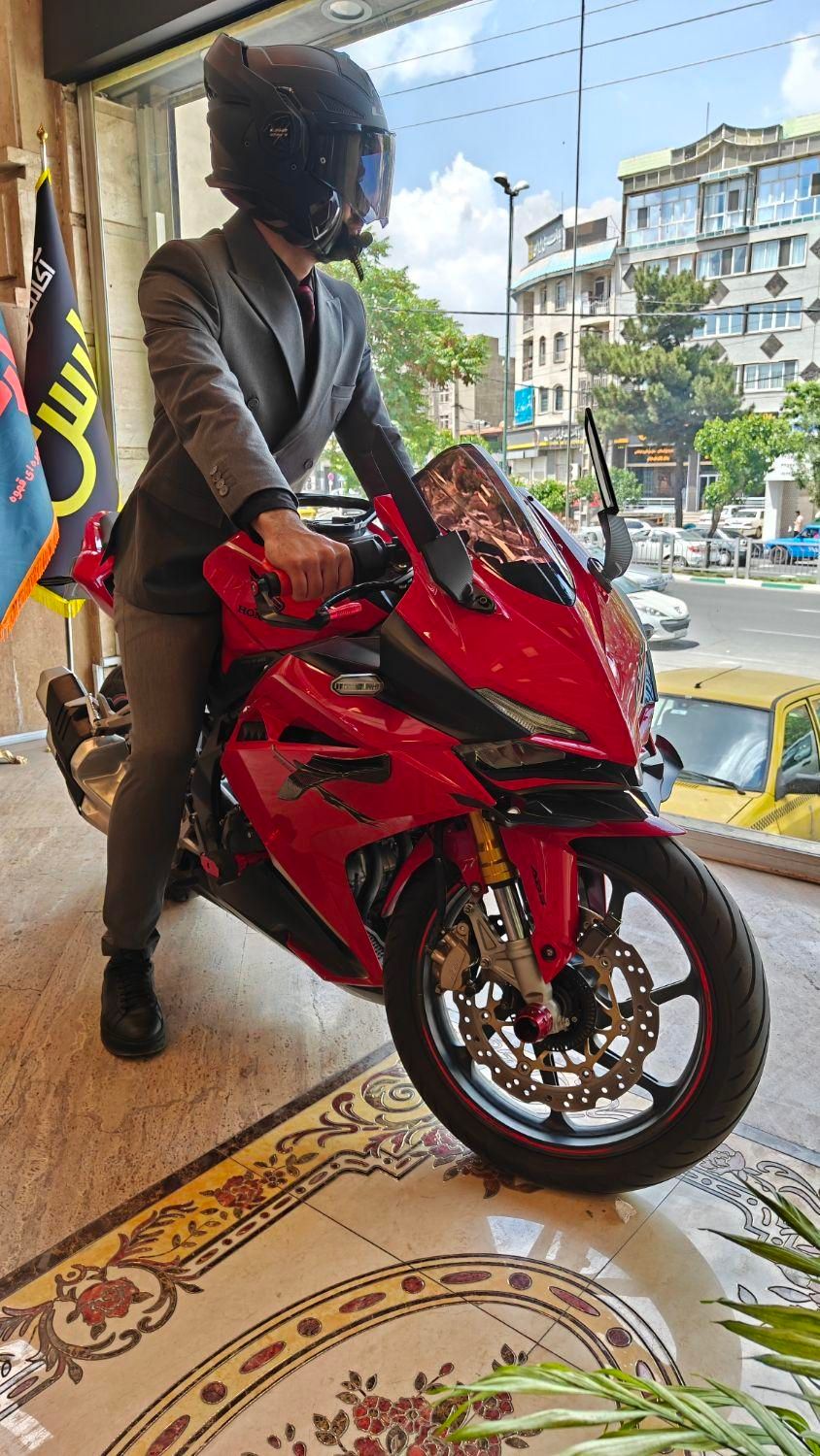 cbr 250 rr سی بی آر ۲۵۰ آر آر|موتورسیکلت|تهران, جهاد|دیوار