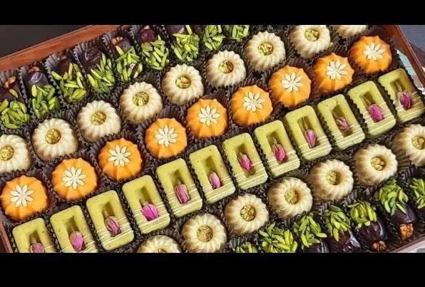 خنچه میوه ارایی حلوا مجلسی سنتی پکهای مجلسی دیزاین|خدمات پذیرایی، مراسم|مشهد, کشاورز|دیوار