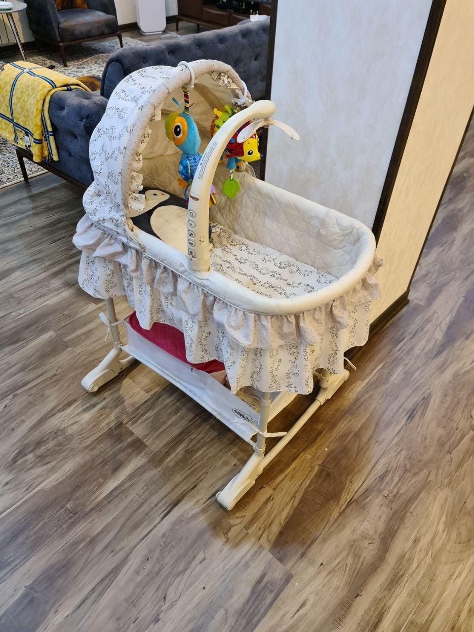 گهواره و تخت کنار مادر انگلیسی|تخت و صندلی بچه|تهران, پاسداران|دیوار