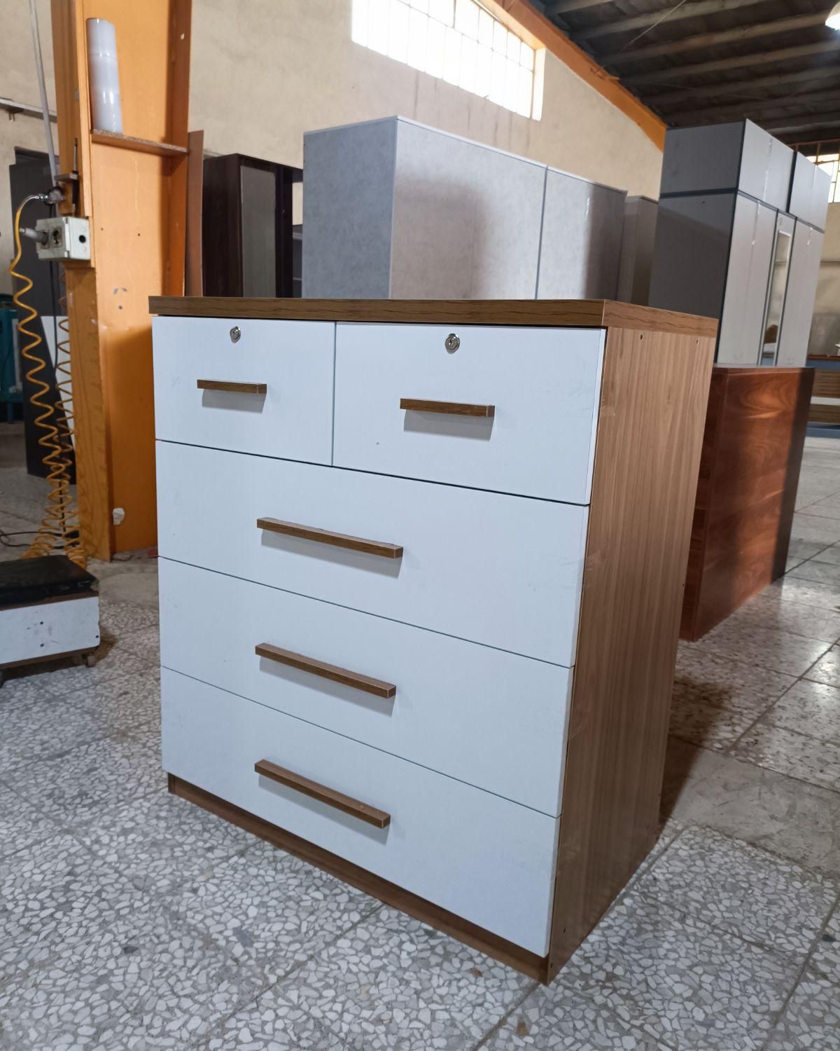 جاکفشی.دراور .کتابخونه.کمد.میز ارایش|جاکفشی، کمد، دراور|رباط‌کریم, شهرک صنعتی زواره‌ای|دیوار