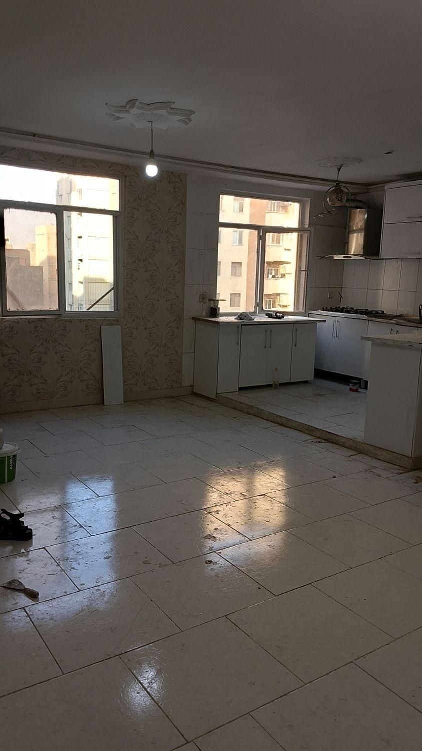 دوخوابه پارکینگ دار|فروش آپارتمان|اسلام‌شهر, |دیوار