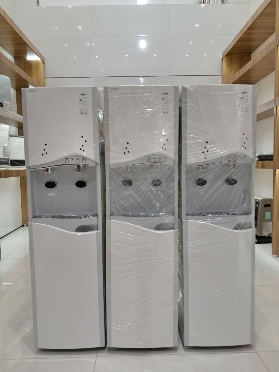 آبسردکن ** اصل کُره ** مجهز به آب تصفیه موتور LG|آب‌سردکن و تصفیه آب|اصفهان, پل شریعتی|دیوار