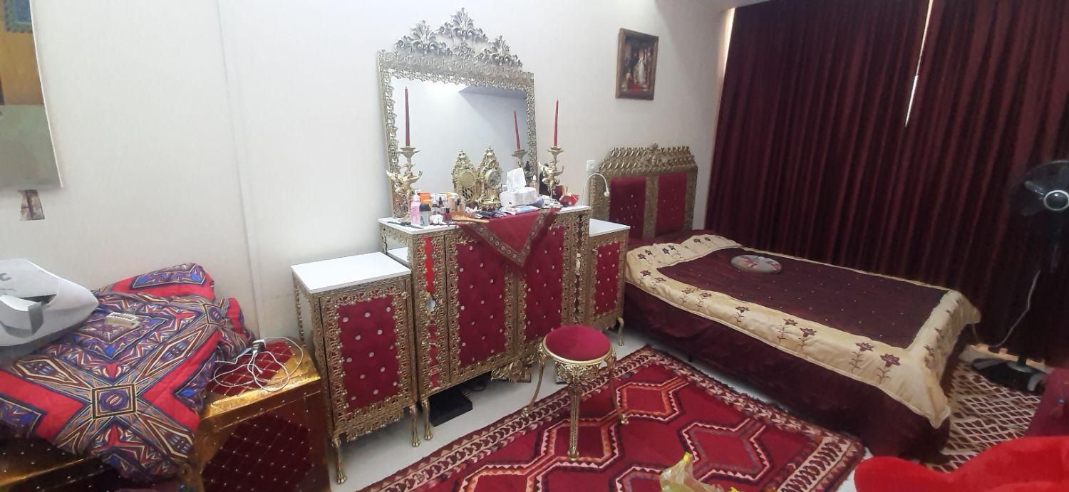مبلمان و سرویس خواب|مبلمان خانگی و میز عسلی|اصفهان, جاوان|دیوار
