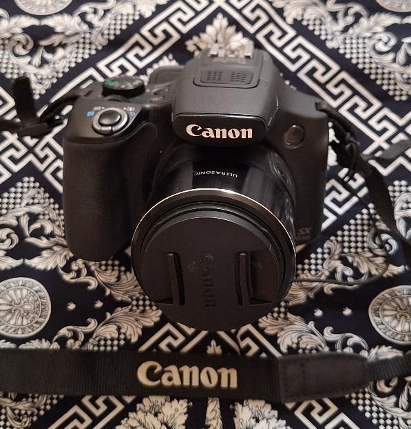دوربین کانن Canon sx60 HS معاوضه با ایفون|دوربین عکاسی و فیلم‌برداری|قم, شهرک قدس|دیوار