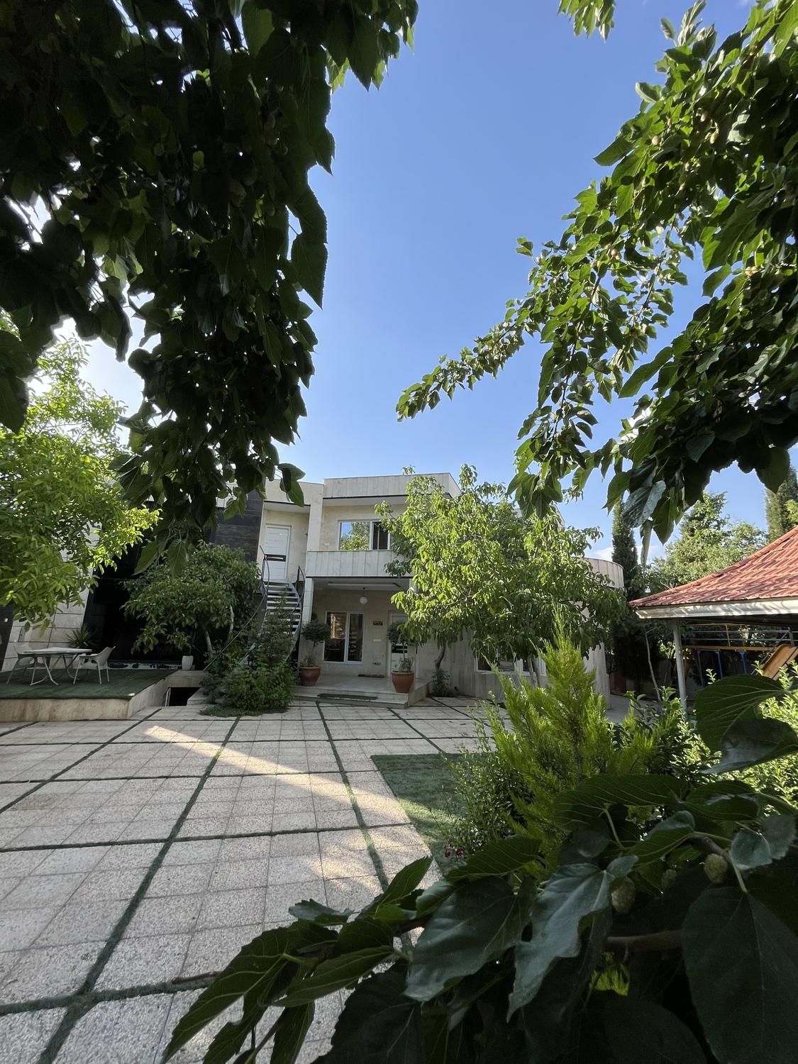 اجاره باغ و ویلا استخرابگرم|اجارهٔ کوتاه‌مدت ویلا و باغ|شیراز, گویم|دیوار