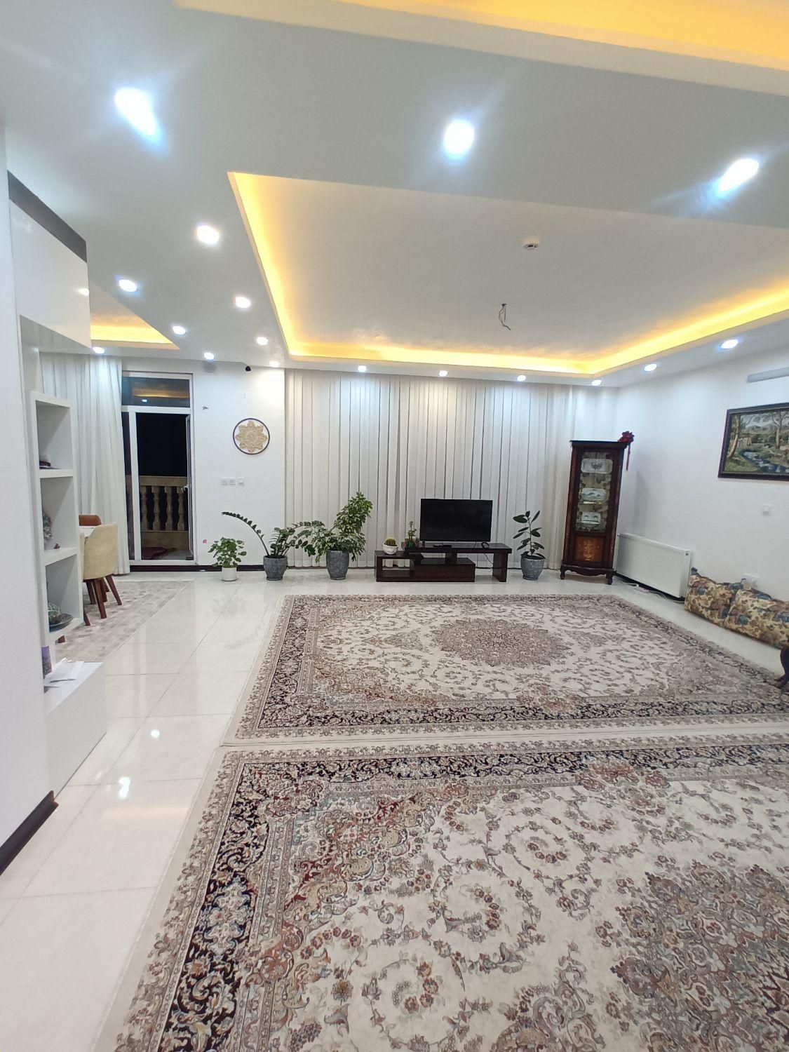 ۱۵۰ متر/۳ خواب تکمیل / تک واحدی نیایش/وام دار|فروش آپارتمان|شیروان (خراسان), |دیوار