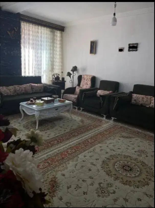 فروش مسکن مهر گلشهر ۲ / ۸۵ متری /پارکینگ دار|فروش آپارتمان|ارومیه, |دیوار